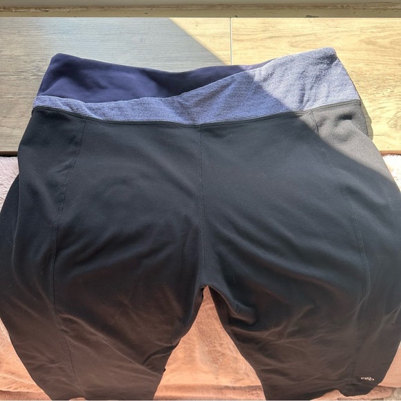 Tuff Athletics Capris - Picture 2 of 6